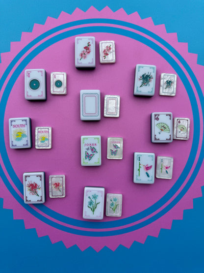 **PRE-ORDER** White Pearl Travel Tiles - Radiant Mood Collection (Estimated delivery late September)
