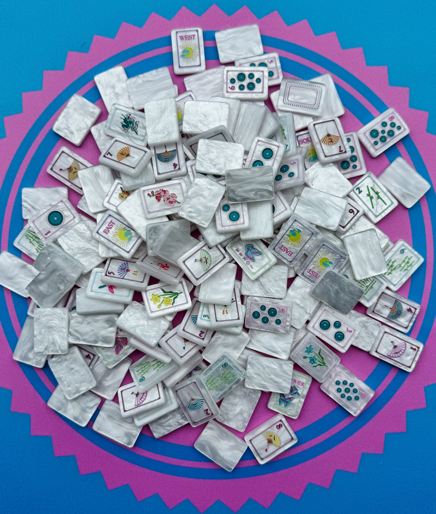 **PRE-ORDER** White Pearl Travel Tiles - Radiant Mood Collection (Estimated delivery late September)